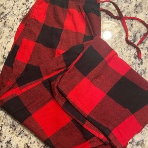 St Johns Bay buffalo plaid men’s loungewear